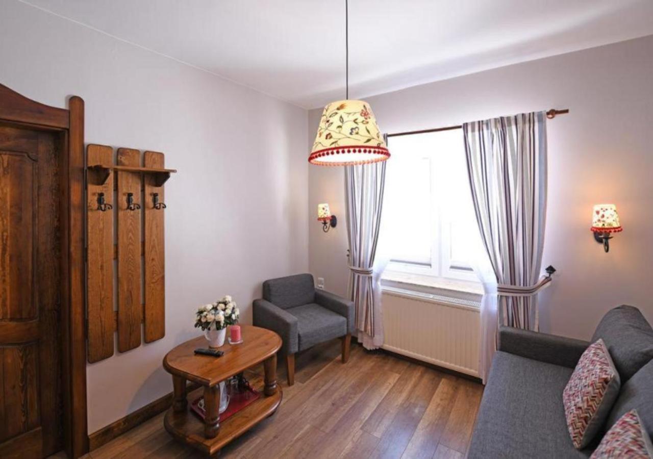 Gosciniec Malinowka Bed & Breakfast Krzeszna Exterior foto